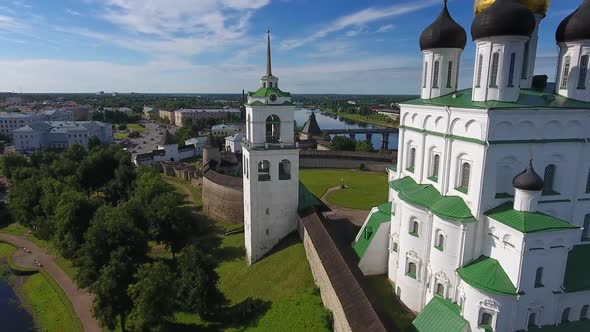 Aerial of Pskov Kremlin and Trinity Cathedral alt
