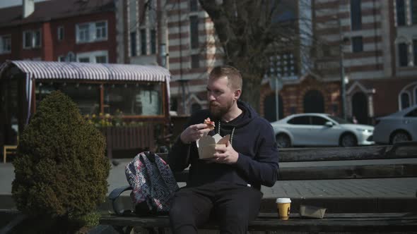 Street Food in a Quarantined City