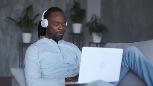 Online Education, Distance Training, Business Meeting, Webinar Conference alt