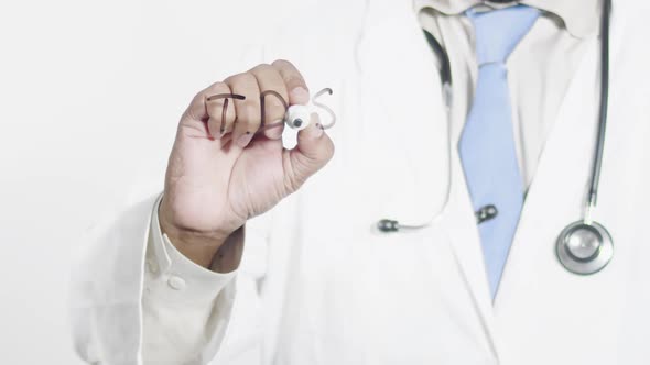 Asian Doctor Writes Tds T D S alt