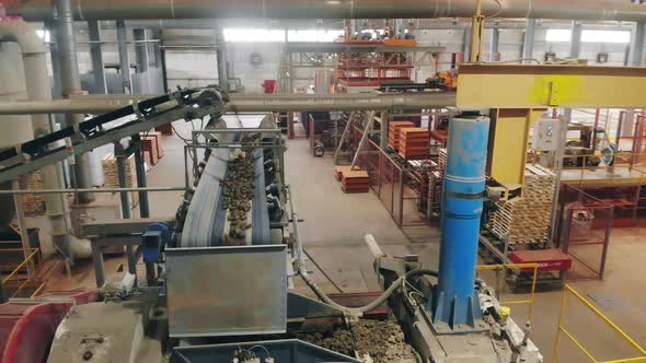 Transporting Complex at the Factory. Industrial Revolution 4.0 alt