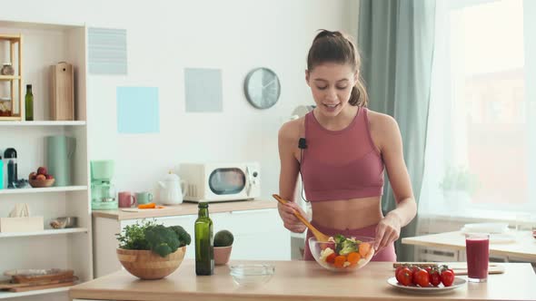 Online Healthy Nutrition Coach Making Breakfast alt