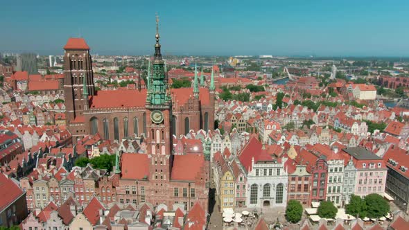 Establishing Aerial Panorama of Gdansk Skyline in Poland alt
