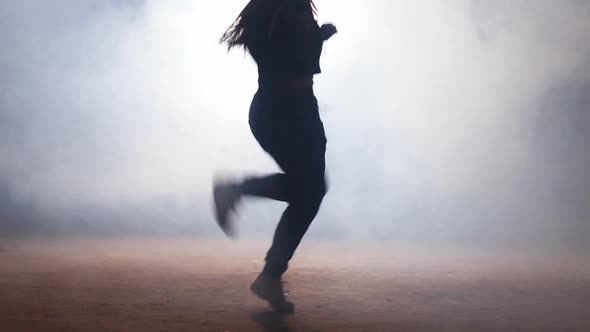 Caucasian Girl Dancing Hip Hop. alt