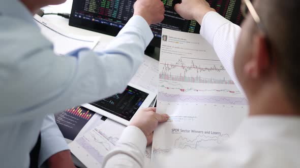 Investors Are Analyzing Stock And Fund Trading Data