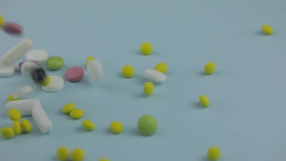 Medical Pills Falling Down. Medicine Concept. Coloured Capsules, Pills, Tablets alt