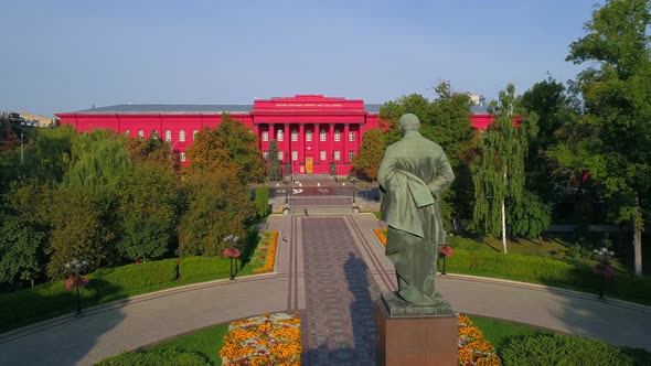 Aerial View Back View Statue of the Writer Taras Grigorovich Shevchenko in Park alt