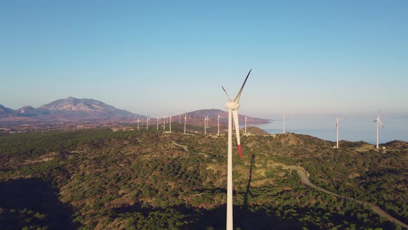 Renewable Energy Wind Farm Wind Turbines with Carbon Neutral alt