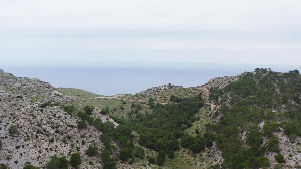 Mountains and Sea Dron  Video alt