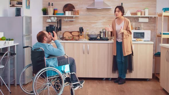 Wife Screaming in Kitchen alt