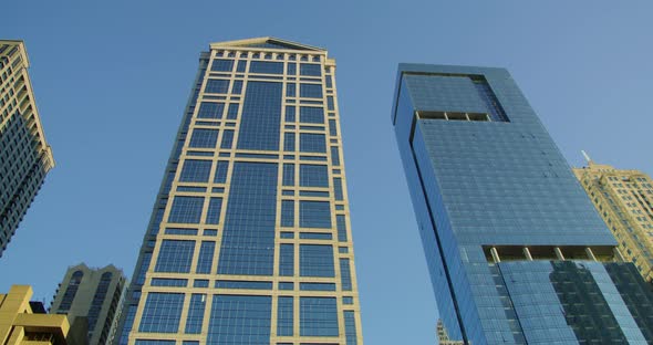 Modern buildings in Chicago alt