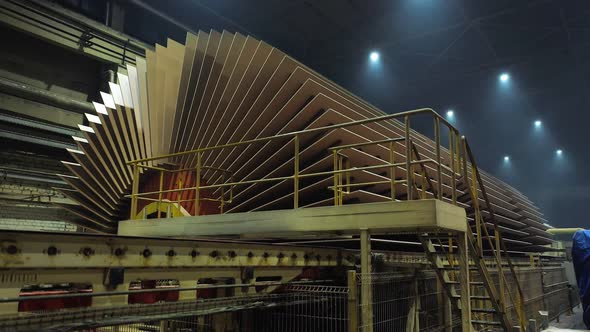 Equipment for Drying Chipboard at the Factory