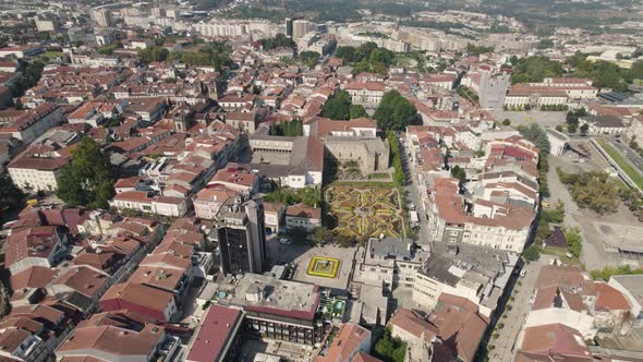 Panoramic aerial view of Braga cityscape, Portugal. Gorgeous flower garden, Jardim de Santa Barbara alt