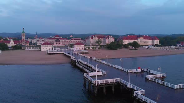 Hotels By The Pier