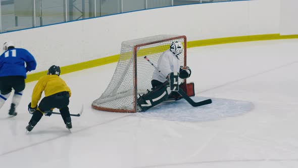 Goal in ice hockey match