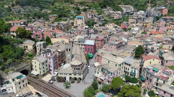 Aerial view of Monterosso al Mare town, Cinque Terre, Italy alt