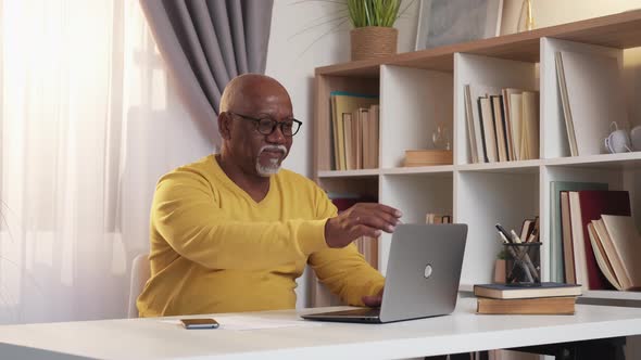 Finish Work Happy African Man Satisfied Result alt