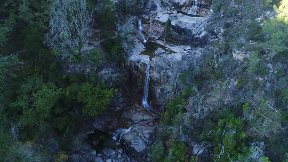 Cascade Waterfall alt