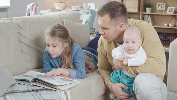 Raising Two Happy Kids alt