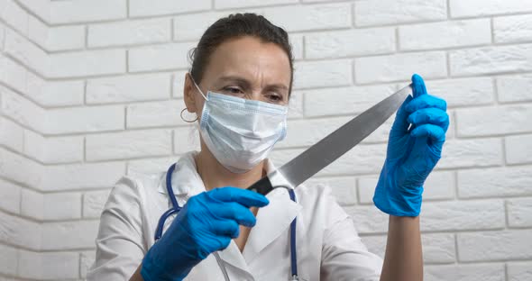 Doctor with Big Knife alt