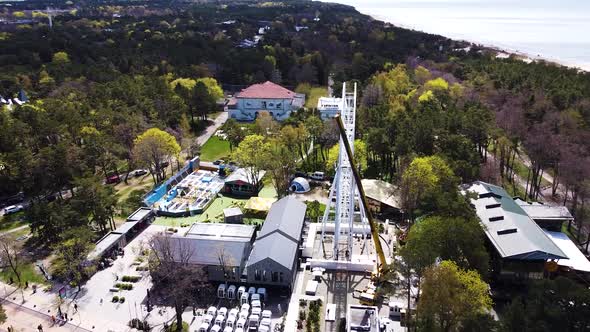 Iconic Ferris wheel in Palanga downtown, aerial view alt