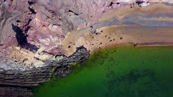 Hormuz Island - The multicoloured rainbow island of Iran - A geological wonderland of insane rock fo alt