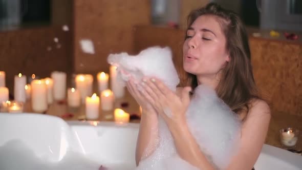 Pleasure for Body and Soul   alt