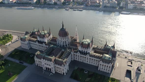 Rear facade of Hungarian Parliament Building (Orszaghaz) in Budapest alt