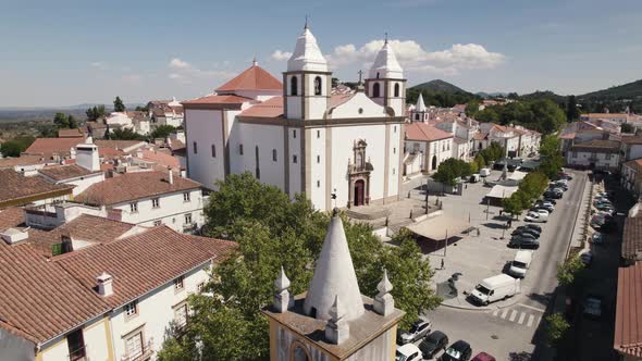 Aerial view of Church Igreja Matriz de Santa Maria da Devesa, Castelo do Vide, Portugal alt