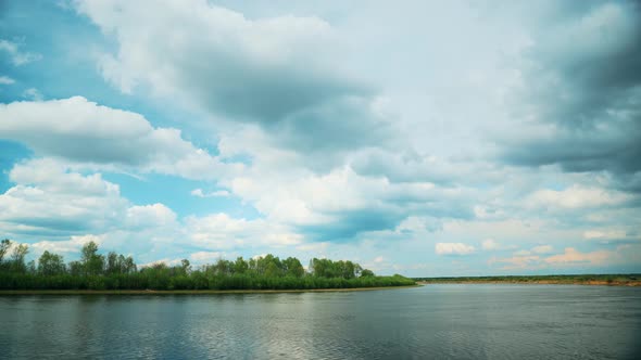 Belarus. Dnieper River. European Nature In Summer. , Time Lapse Timelapse Time-lapse alt