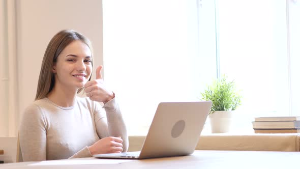 Thumbs Up by Female Designer alt