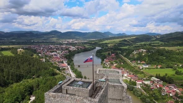 A view of the Slovak flag at the castle in the village of Strecno in Slovakia alt