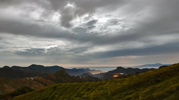 Night Time Lapse Over Tejeda Gran Canaria alt