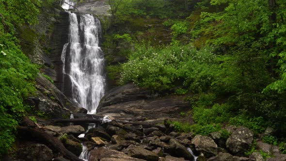 Tom's Creek Falls