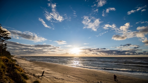 Beach Time Lapse.