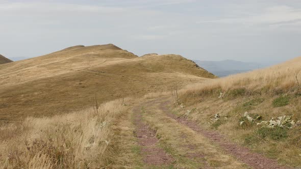 Natural scenery under Midzor peak 4K 2160p 30fps UltraHD footage - Famous  mountain ranges of Stara  alt