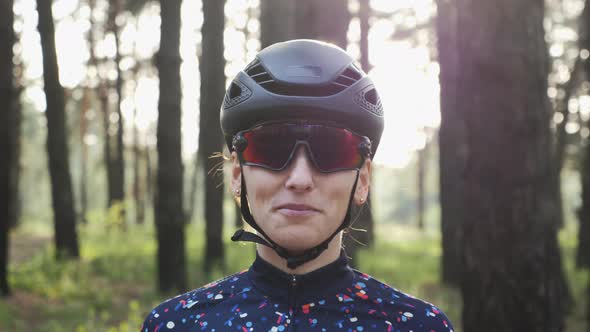Woman cyclist alt