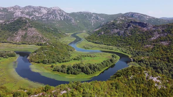 Mountain Valley with Winding River alt