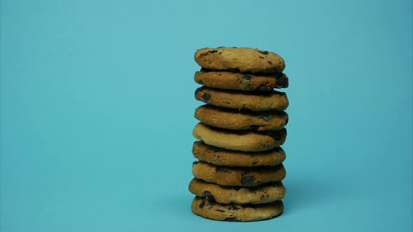 The Chocolate Chip Cookie Tower Grows and Decreases. Stop Motion alt