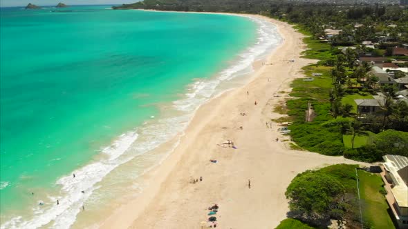Aerial of Kalama Beach in Hawaii alt