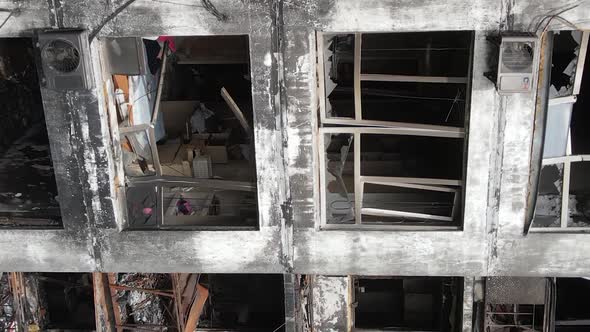 Vertical Video of a Burnt and Destroyed House in Kyiv Ukraine alt