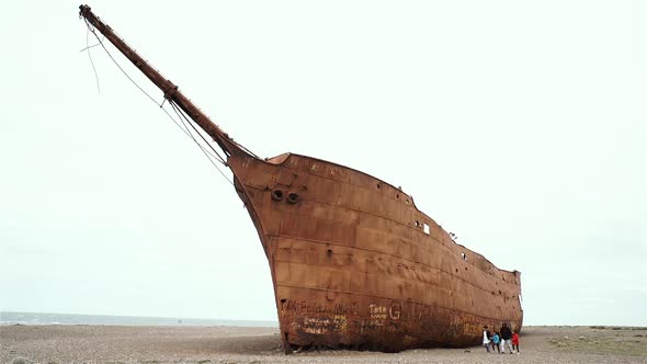 Rusted Shipwreck. alt