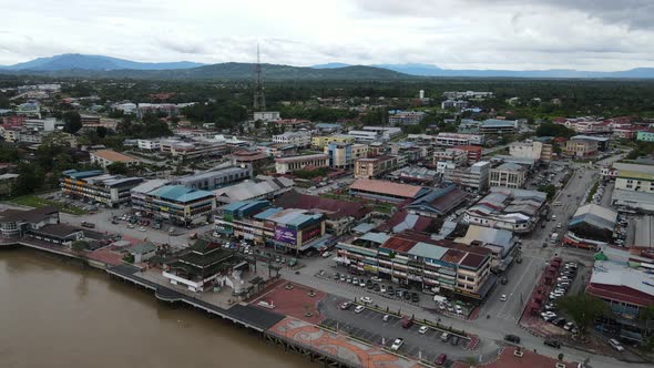The Towns of Sarawak, Borneo, Malaysia alt