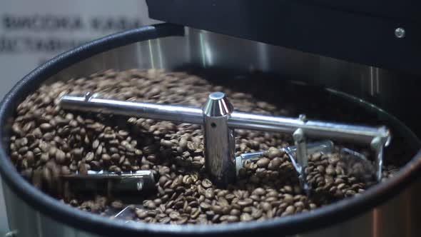 Modern Machine For Coffee Beans alt