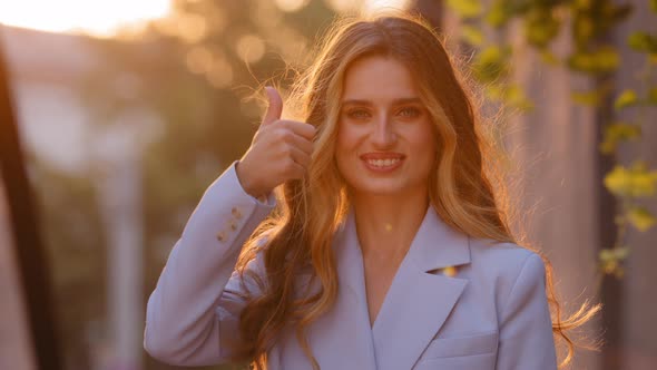 Young Stylish Beautiful Attractive Business Woman Girl Model Female Client Standing in City Sunset alt