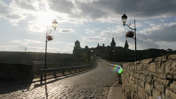 Bridge leading to Kamianets-Podilskyi Castle alt