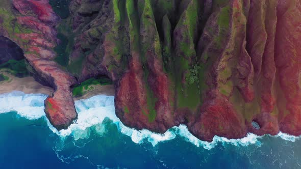 Cinematic Nature of Na Pali Coast. Dream Adventure Travel, Hawaii Island Scenery alt