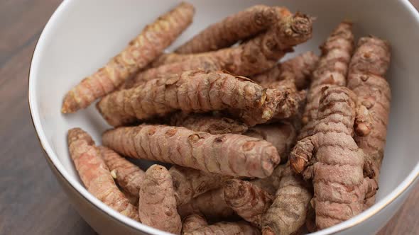 Turmelic Roots 19 alt