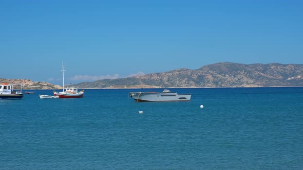 The Beach of Firapotamos in Milos, Greece alt