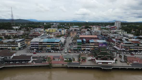The Towns of Sarawak, Borneo, Malaysia alt
